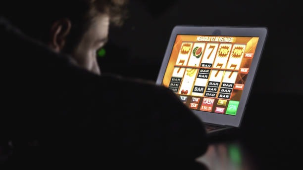 High-pay and mid-pay symbol icons in a Pragmatic Play slot game displayed on erek 37