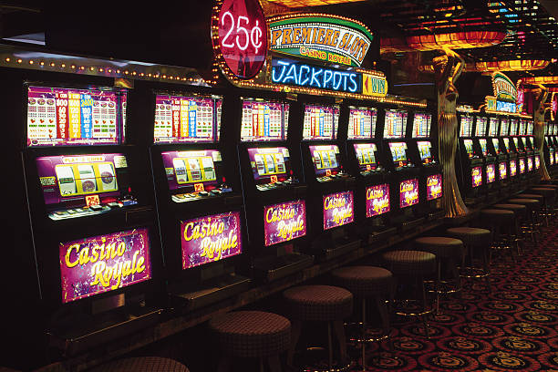 erek 37 Starburst bet controls and payline selection interface